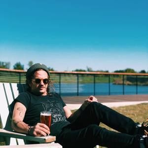 Meet your Posher, Clay